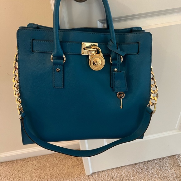 Michael Kors Hamilton Tote - Picture 1 of 7